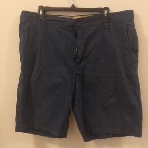 IZOD shorts